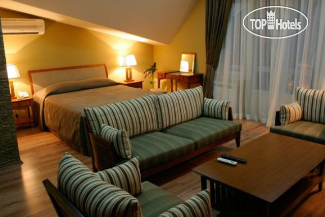 Новые добавленные фото туристов Light House 4*