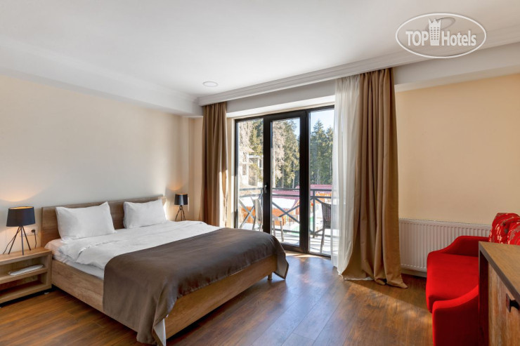 New photos from tourists Kokhta Plaza 4*