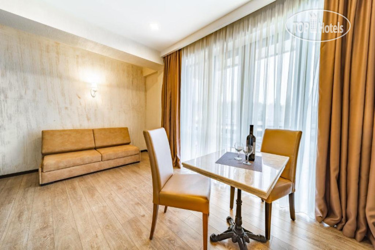 Hotel photo BM Plaza 4*