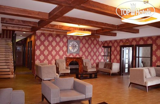 Новые добавленные фото туристов Edelweiss 3*