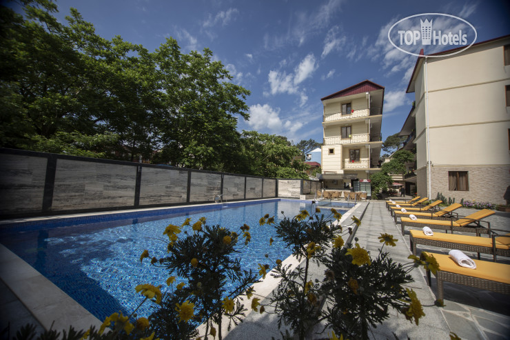 Hotelier's photos Chveni Ezo Hotel 3*