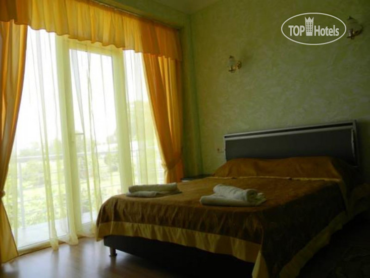 New photos from tourists V-Lux Hotel