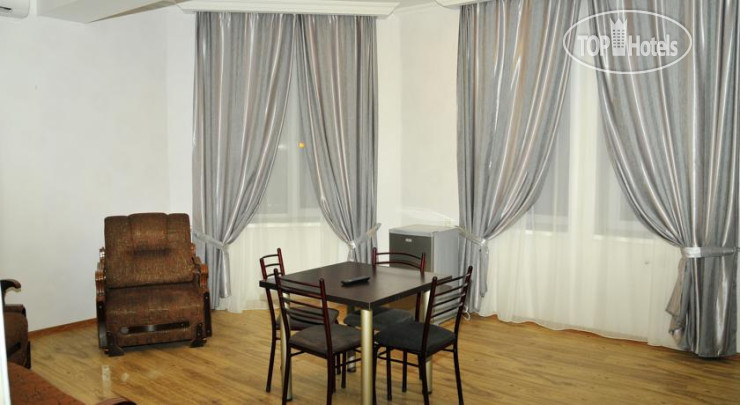 New photos from tourists Alma-Ata Hotel