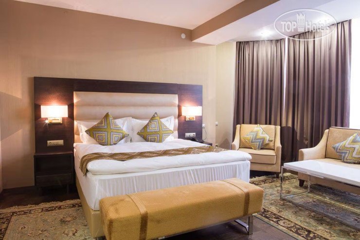 Hotelier's photos Best Western Plus Astana 4*