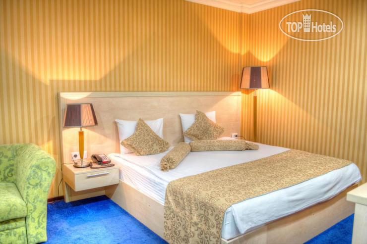 New photos from tourists King Hotel Astana 4*