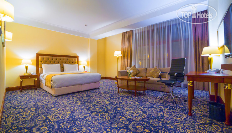 Hotelier's photos Ramada Almaty 4*