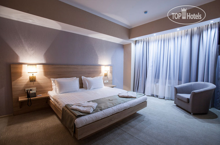Hotel photo Renion Park Hotel 4*