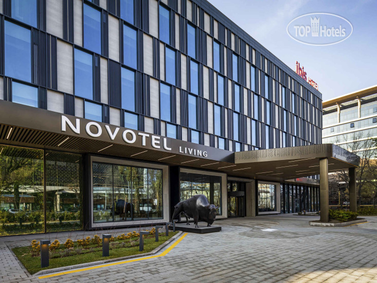 Hotelier's photos Novotel Living Almaty Jetisu 4*