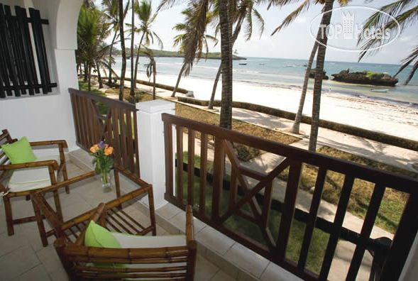 New photos from tourists Hemmingways Beach Resort 5*
