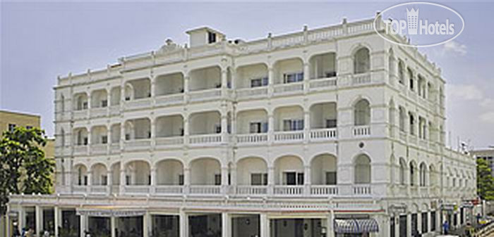 Hotelier's photos Castle Royal Hotel 3*
