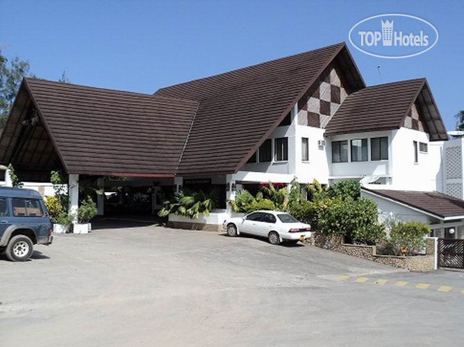 Hotelier's photos Kenya Bay Beach 3*