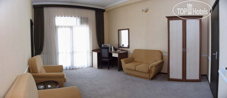 Новые добавленные фото туристов Hotel Diplomat Suites 3*