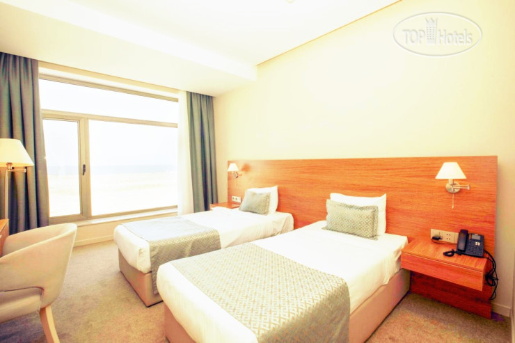 New photos from tourists Khazar Inji 4*
