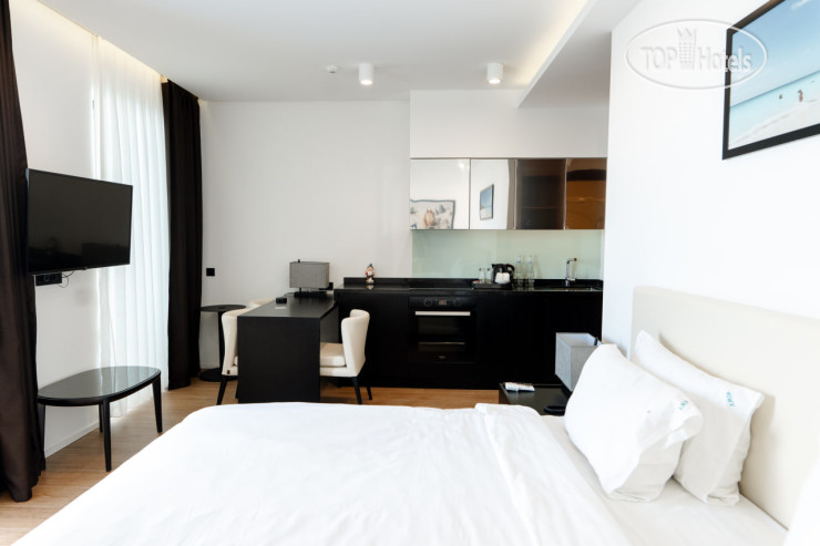 Фотографии отеля  Sea Breeze White Villas 