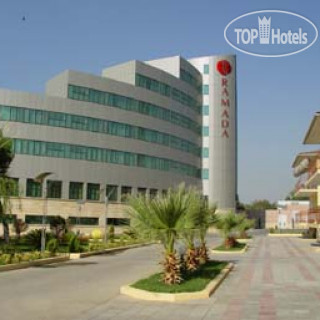 Фото Ramada by Wyndham Baku