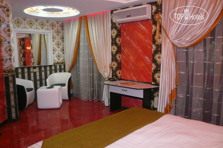 New photos from tourists Prestige