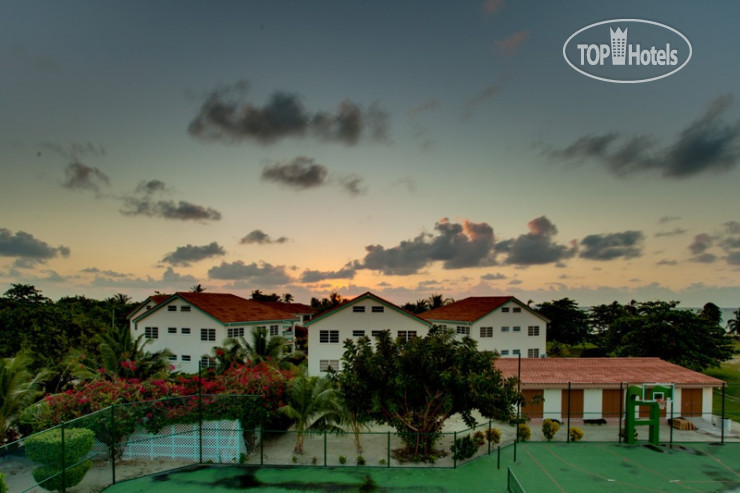 Hotelier's photos Belizean Shores Resort 3*