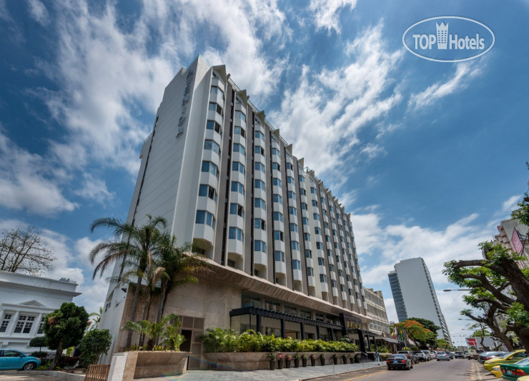 Hotel photo Avenida Hotel 5*