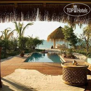 Photos Azura Benguerra Island