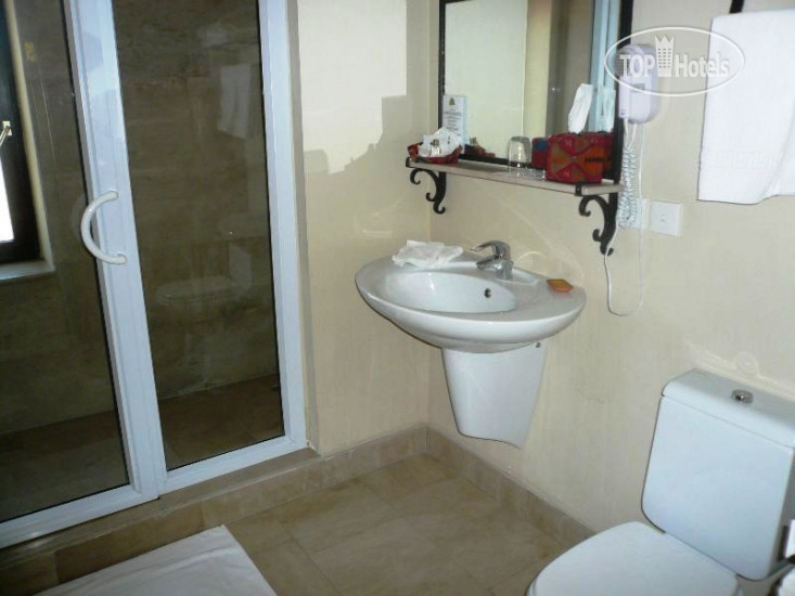 New photos from tourists Avan Villa 3*