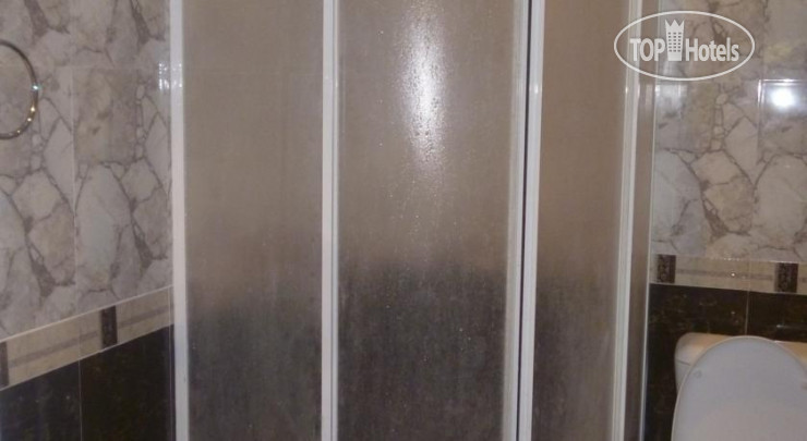 Новые добавленные фото туристов Tonratun Hotel 