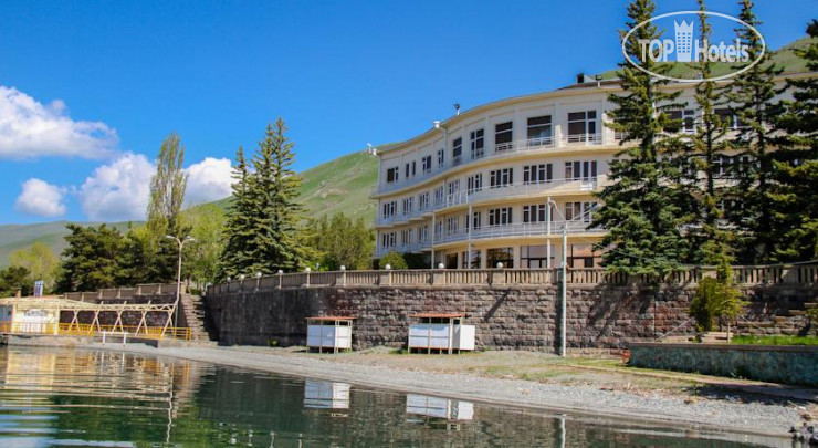Hotelier's photos Blue Sevan