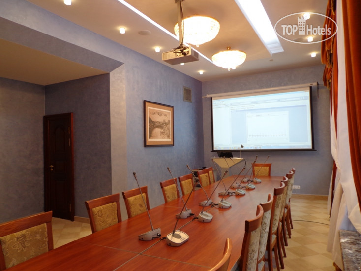 Hotel photo Гарни 3*