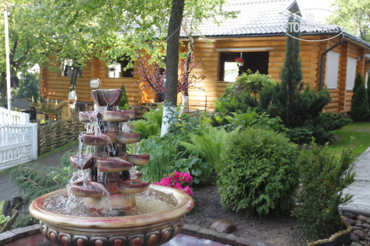New photos from tourists У Фонтана 3*