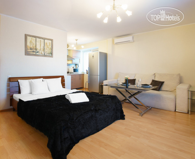 Hotelier's photos Apartment on Parizhskoy Kommuni 19 PaulMarie