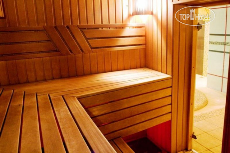 New photos from tourists Sun-House