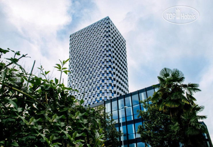 Hotelier's photos Maritim Hotel Plaza Tirana 5*