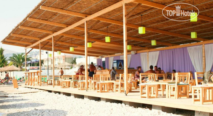 New photos from tourists Saranda International