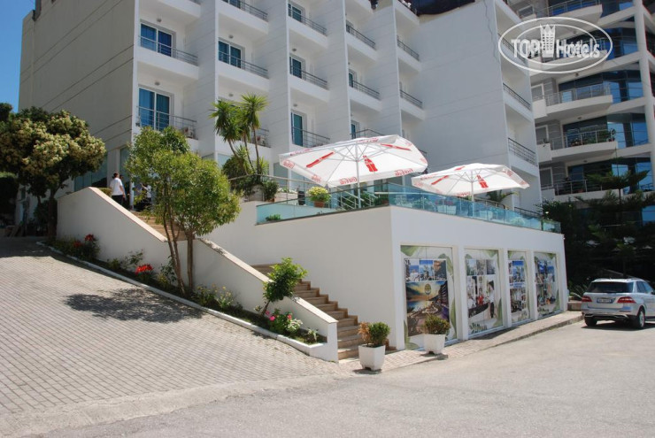 New photos from tourists Oasis Hotel