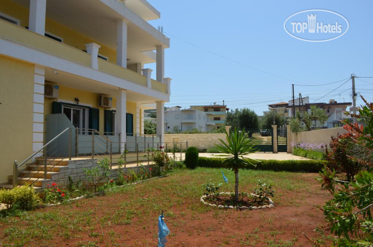 New photos from tourists Rias Apartments 3*