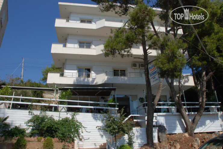 New photos from tourists Sunrays Hotel