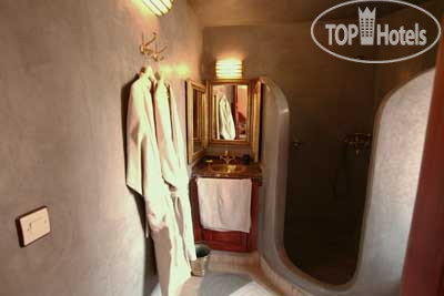 New photos from tourists Maison Do