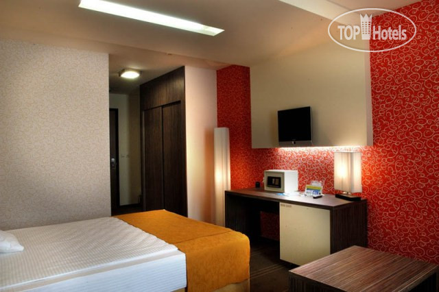 Новые добавленные фото туристов Hollywood Hotel 4*