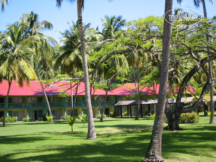 Hotelier's photos Grenada Grand Beach Resort 4*
