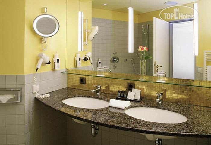 New photos from tourists Crowne Plaza Hannover 4*