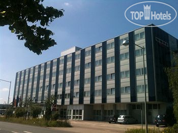 Hotelier's photos Ramada by Wyndham Hannover 3*