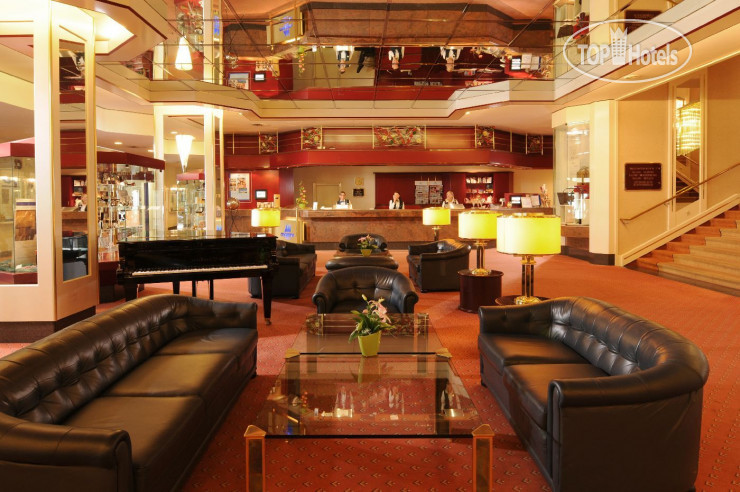Фото Maritim Halle