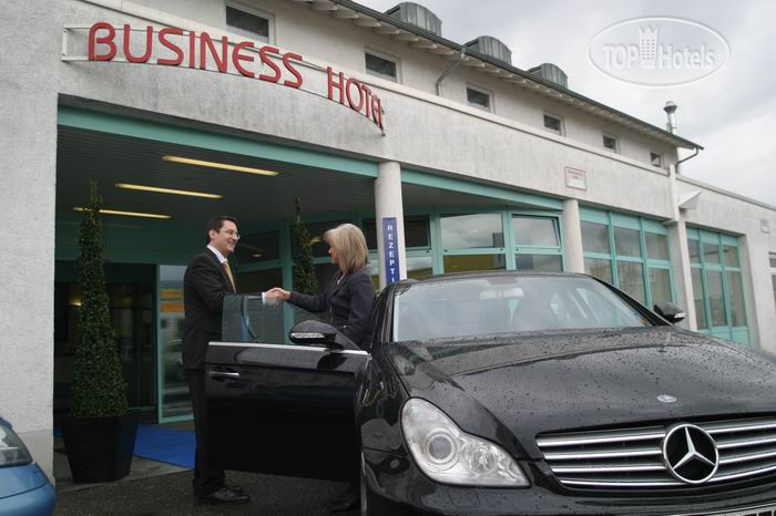 Hotelier's photos Dormotel Business Hotel Bruchsal 3*