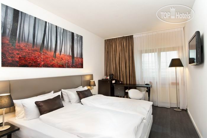 New photos from tourists Wyndham Stuttgart Airport Messe 4*