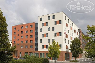 Hotelier's photos Intercityhotel Essen 4*