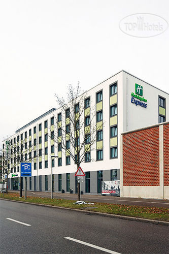 Hotel photo Holiday Inn Express Augsburg 3*