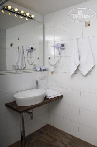 New photos from tourists INVITE Hotel Nurnberg City 3*