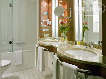New photos from tourists Mercure Hotel Muenchen Airport Freising 4*