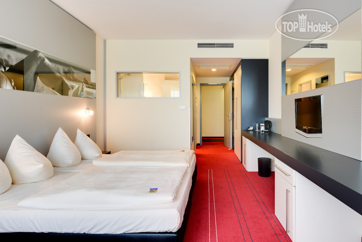 Hotelier's photos Novina Hotel Herzogenaurach Herzo-Base 4*