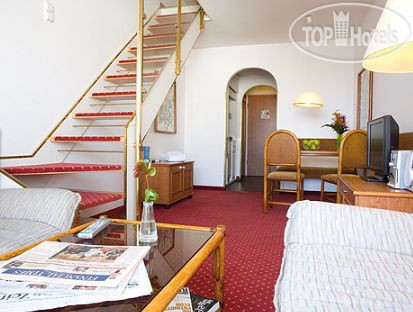 Hotelier's photos Derag Hotel Maximilian 4*