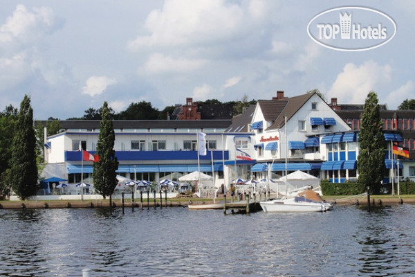 Hotelier's photos AKZENT Hotel Strandhalle 3*
